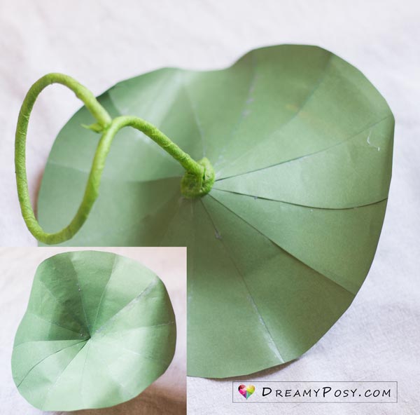 Lotus flower making with paper, free templates #paperflowers #flowertutorial #flowertemplate #freesvg