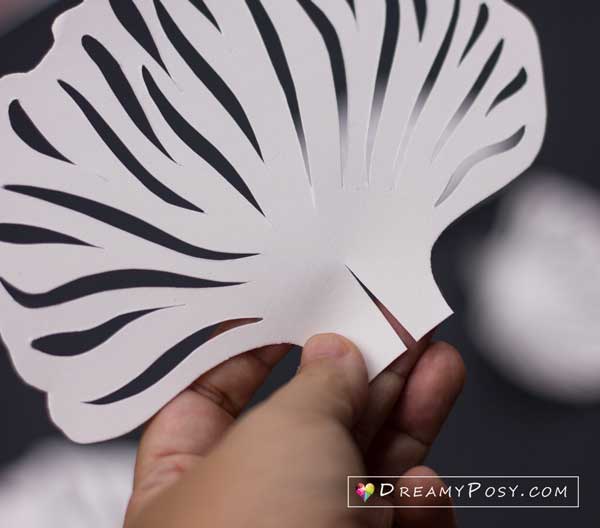 Paper crafts flowers free tutorial and templates #paperflowers #flowertemplates