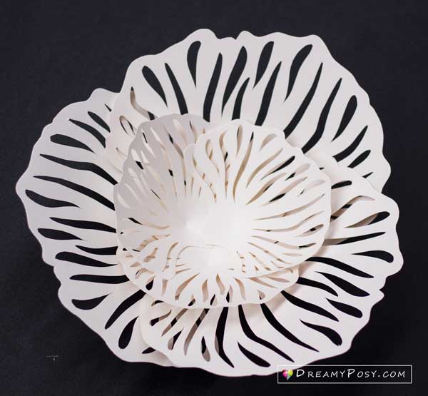 Paper crafts flowers free tutorial and templates #paperflowers #flowertemplates