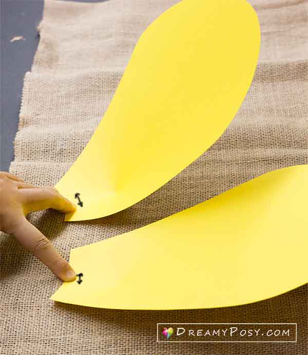 Giant paper flower tutorial